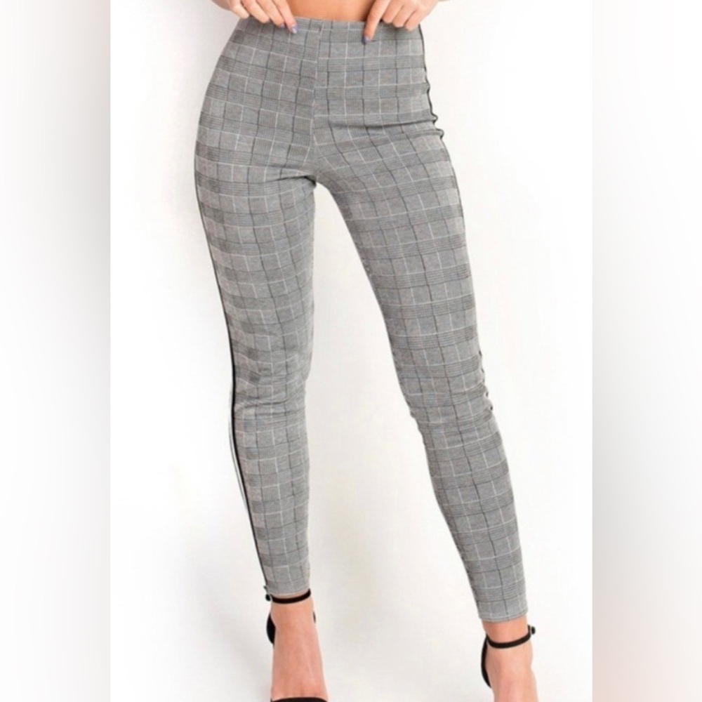 Stretchy Plaid Tahari Pants